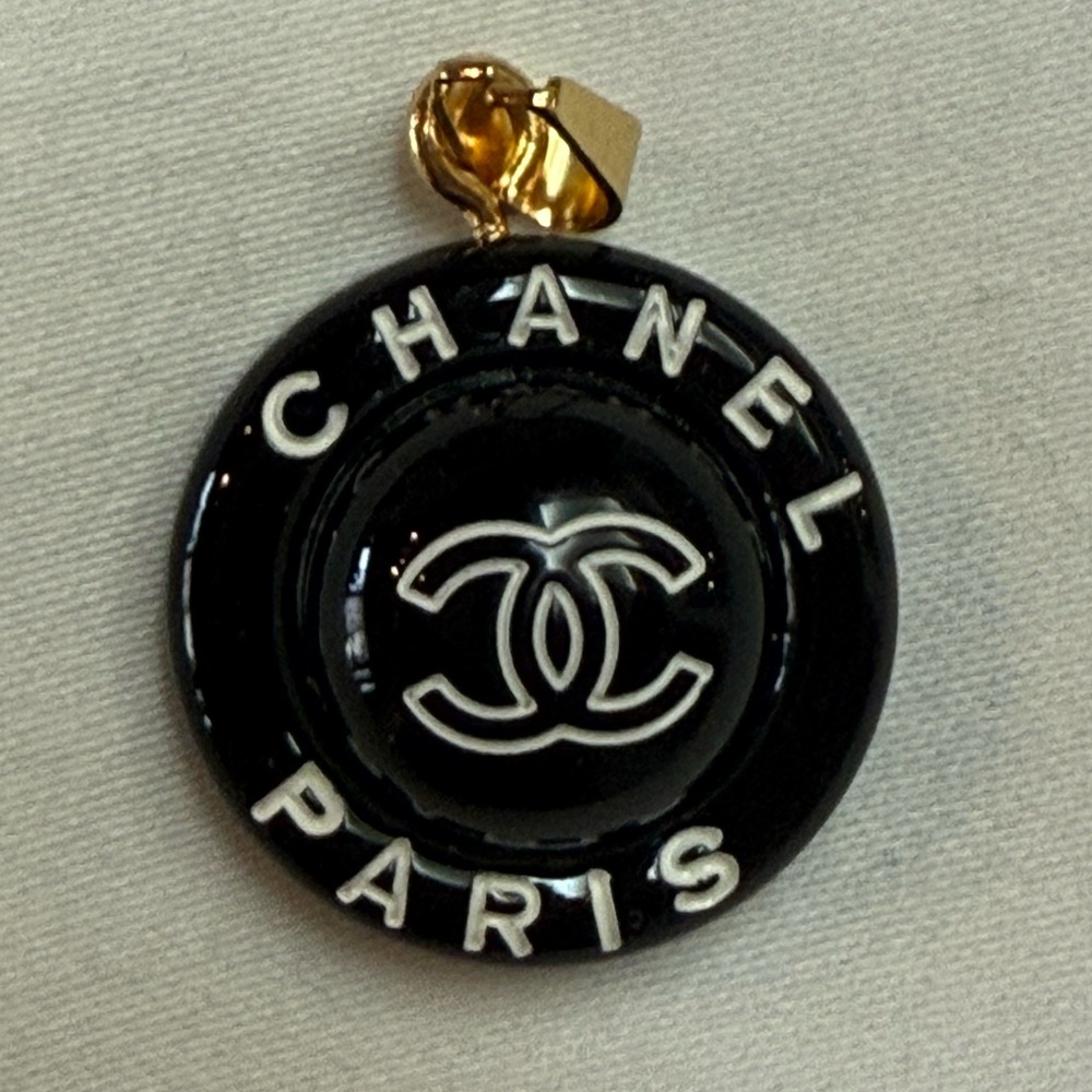 Vintage Chanel Paris Resin Charm Pendant – Black & White